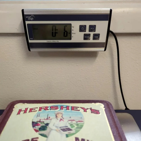 Vintage Hershey's Pure Milk Chocolate Tin Box Canister - Picture 7 of 7